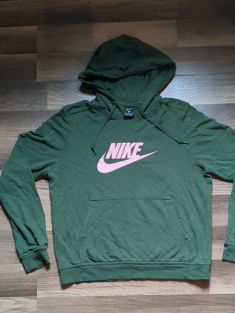 Nike Men’s Green Crewneck Hoodie with Pink Logo
